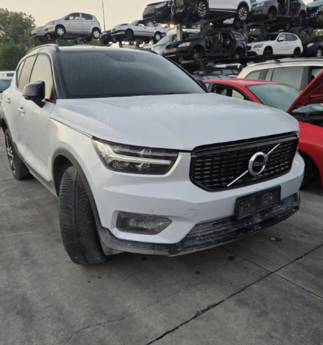 Vând piese Volvo XC 40 1.5 benzina plug in hybird an de fabricație 202