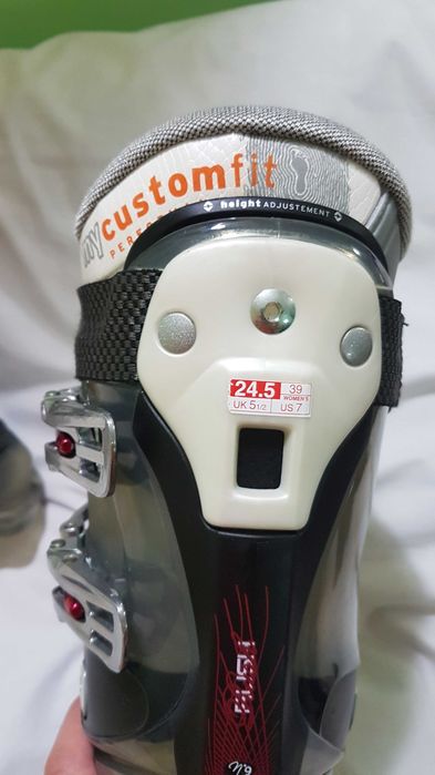 schiuri echipament ski clapari bete bocanci snowboard boots