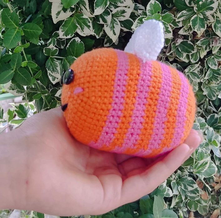 Ръчно изплетени декоративни изделия