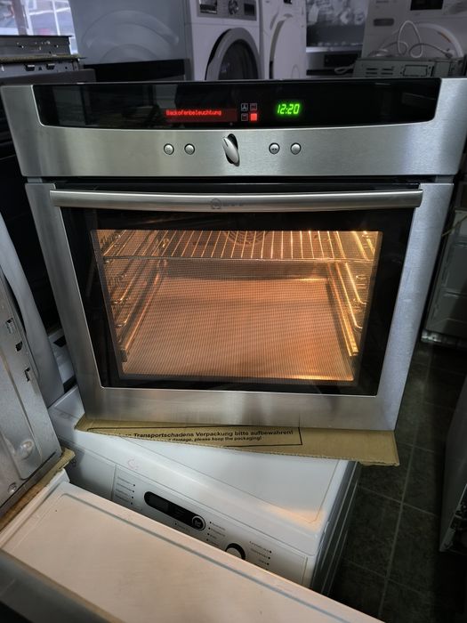 Фурна NEFF Mega 4624 N - автоматични програми хляб, пица и др.