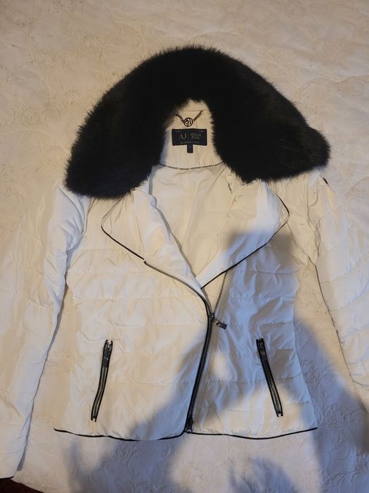 Geacă de damă Armani Jeans originală  cu blaniță