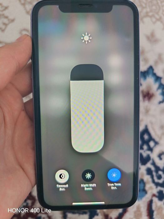 iPhone 11 Appleʼning moʻjizaviy kashfiyoti
Xotirasi 64Gb
Batarekasi 75