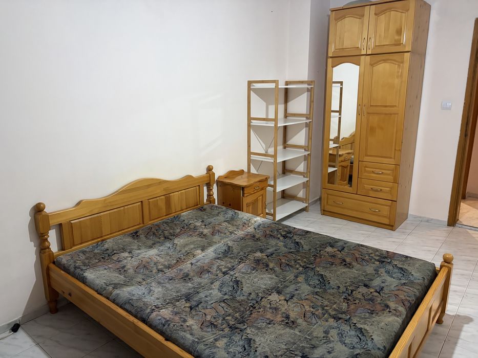 Отдавам  под наем апартамент