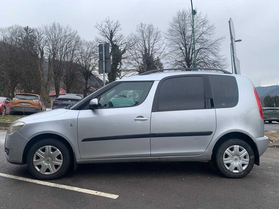 Skoda Roomster 1.2 TSI 70 CP - Ideală pentru Familie și Oraș!