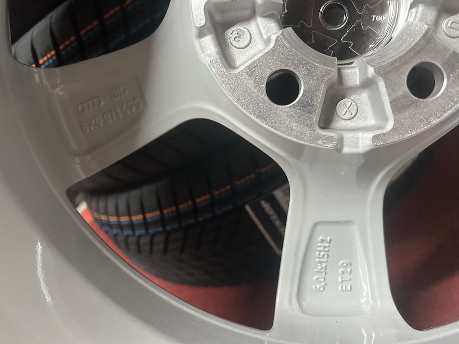 15 цола 5х100 Skoda Scala Fabia VW Polo Audi A1 Зимни Гуми 195/65/15