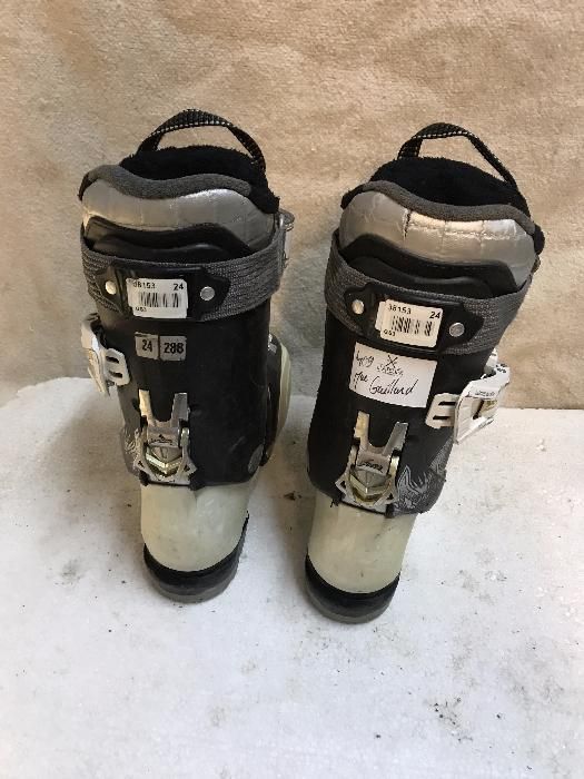 Clapari ski schi Salomon energyzer 70 marime 38mondo 24