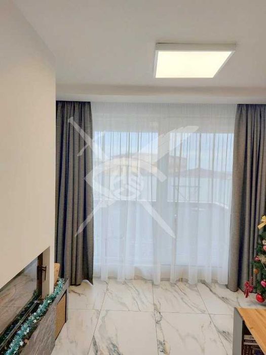 Продава се Хотел в Созопол - 614 кв.м за 2281 €/кв.м - Снимка #1