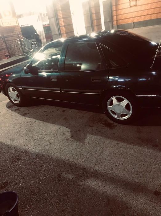 Опель вектра 1.8