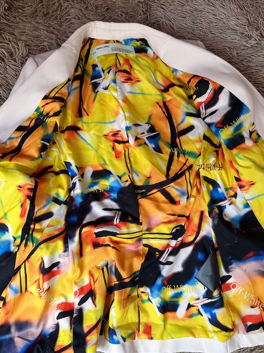 Off white Сако дамско