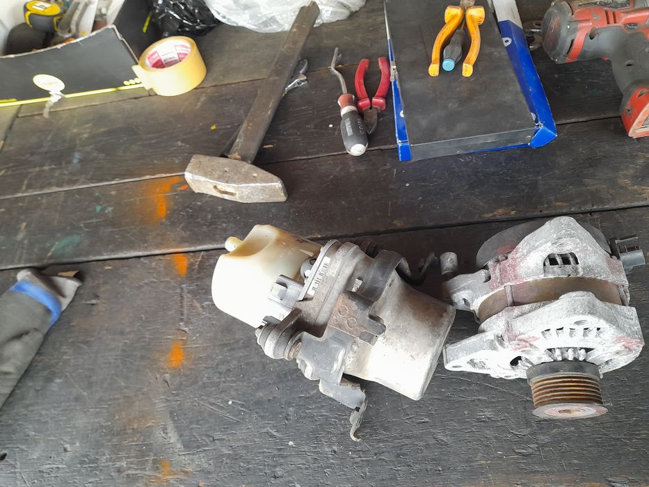 Alternator și pompa servo electrica volvo v 50 2005 2.0diesel