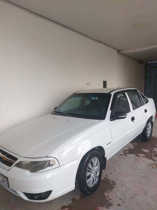 Nexia 1,6 DOHC 2014 tez va arzon narxda sotiladi