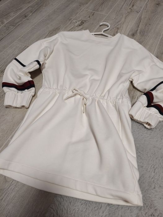 Спортна рокля Tommy Hilfiger