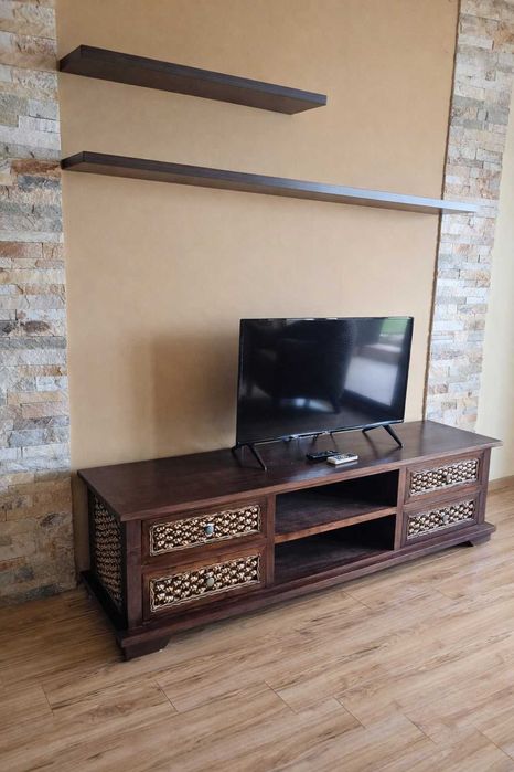 ТВ шкаф от масив - ръчна изработка, внос от Индонезия