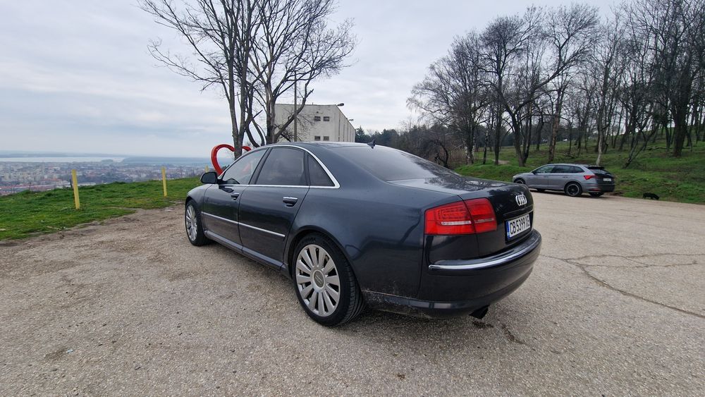 Audi A8 2008 4.2 бензин
