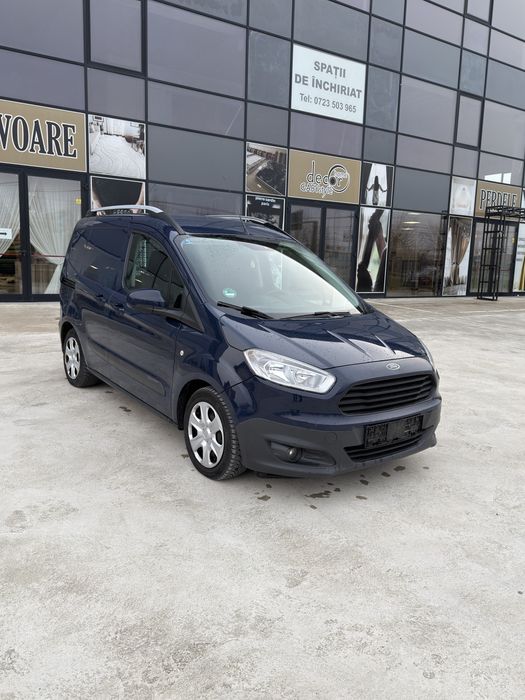 FORD Courier 2018 — imagine 2