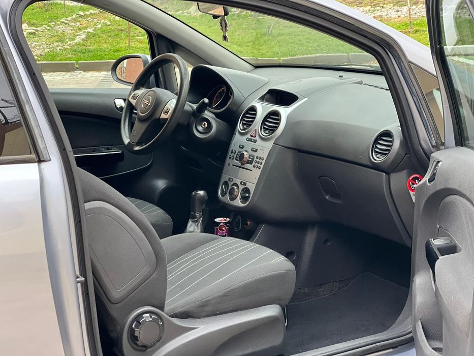 Piese motor 1.2 XEP cutie bara haion punte abs far ușa Opel corsa D