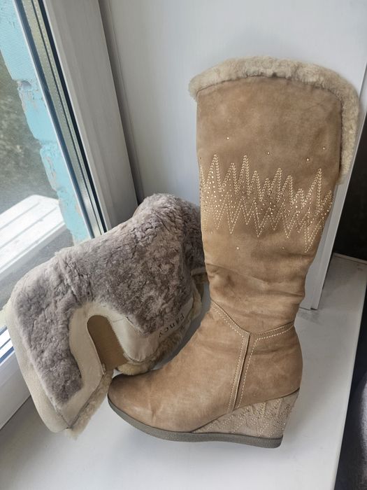 Зимние сапоги полностью натуральные, 36 р-р