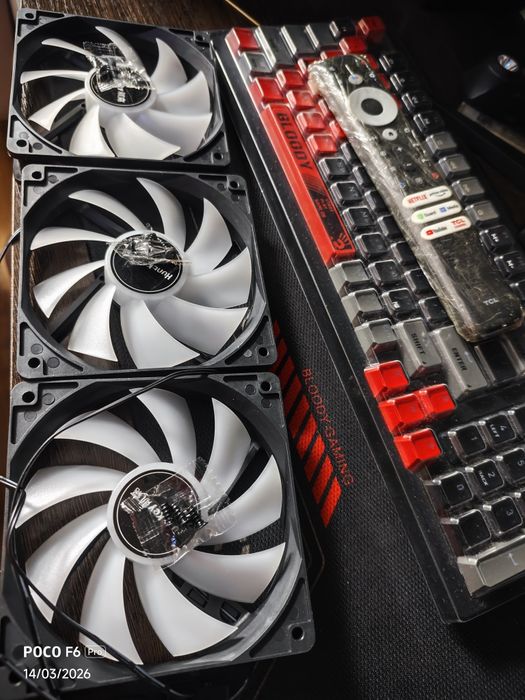 Продам кулера huntkey