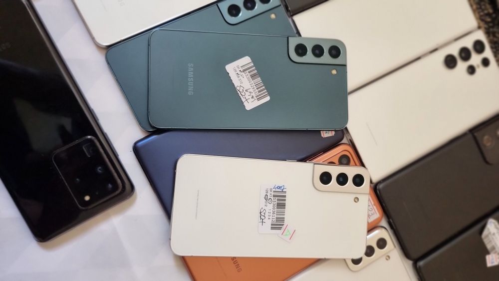 Samsung s22 plus 5G  256gb