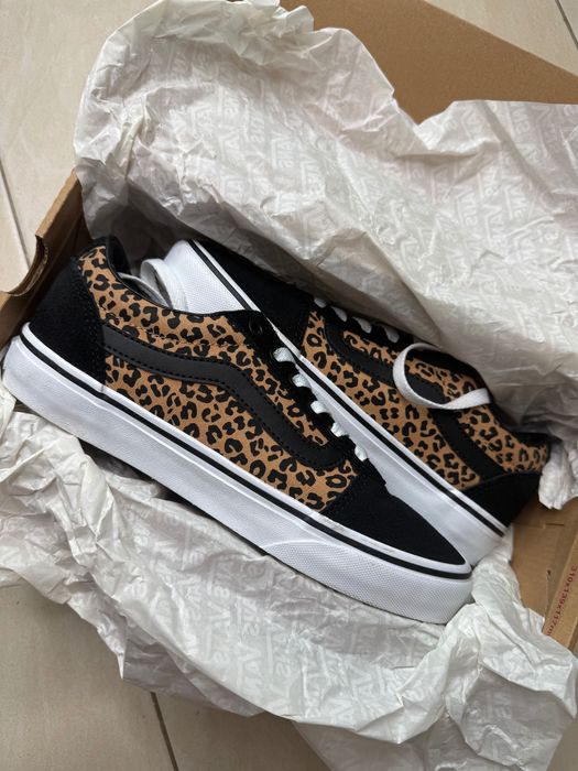 Обувки Vans sneakers