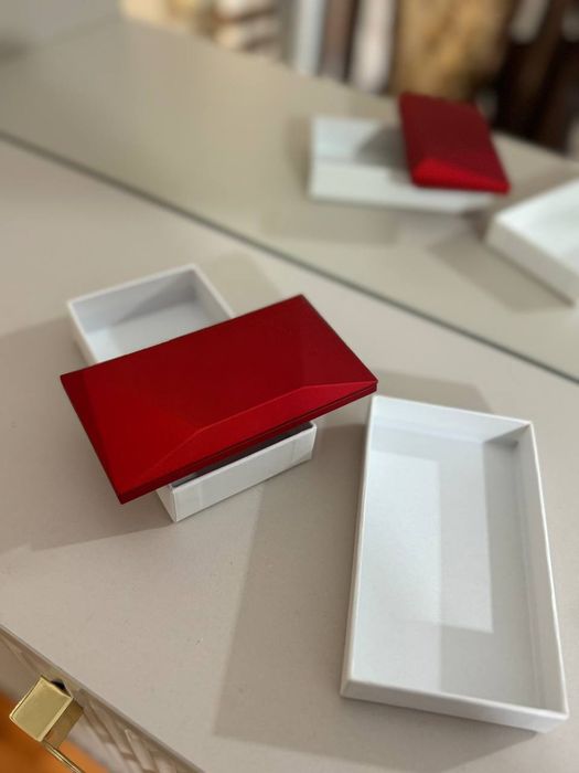 Футляр шкатулка в виде сердца для предложения