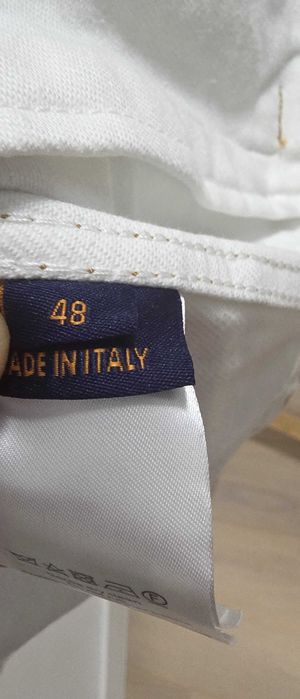 jachetă nouă din denim