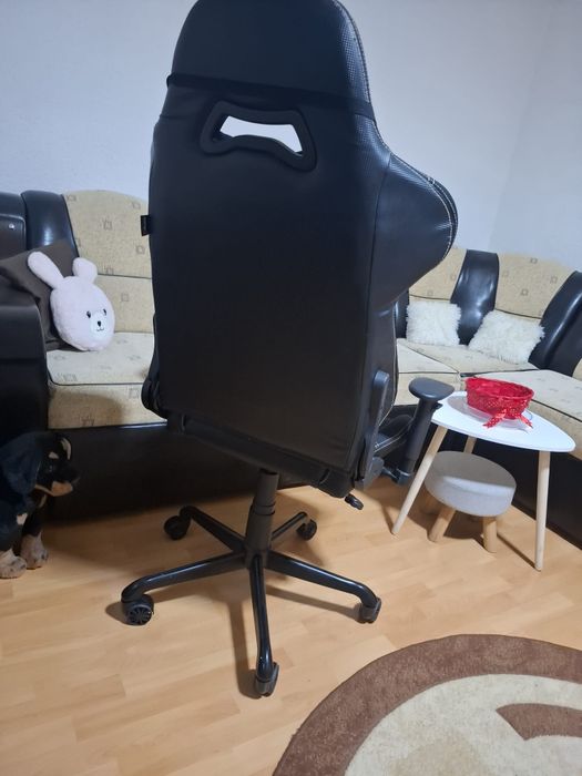 Scaun de gaming Arozzi