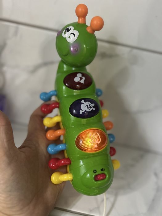 Бебешка играчка музикална гъсеница Playgo Giggling Германия