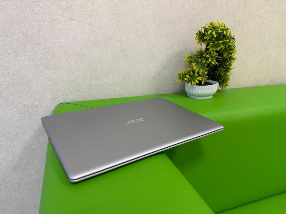 Быстрый ноутбук Acer SSD