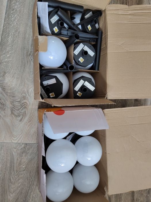 Уличное садовое освещение.