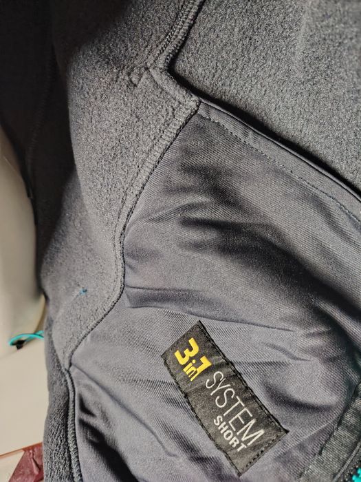 Jack Wolfskin 3 in 1 ски сноуборд яке неразличимо от ново