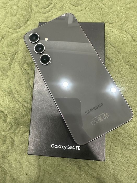 Samsung Galaxy S24 FE