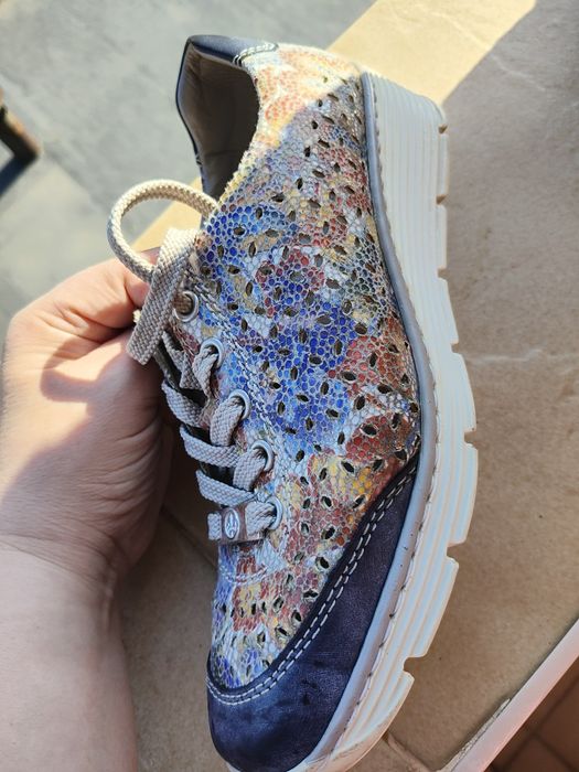 Дамски обувки Rieker и Timberland 39 номер