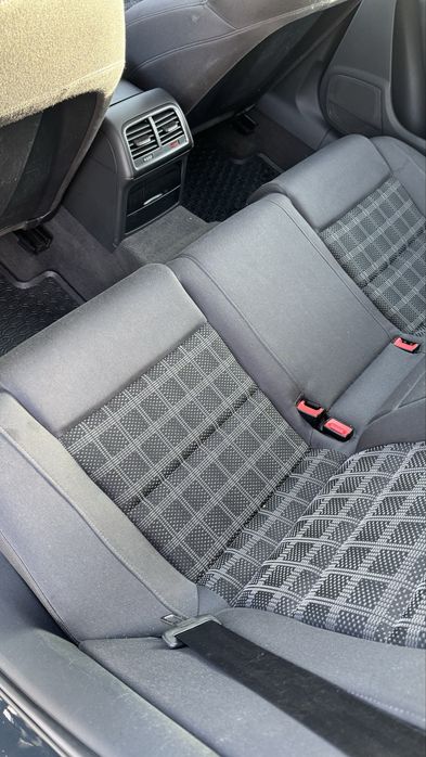 Audi A4 B8 2.0 TDI 143 CP 2010