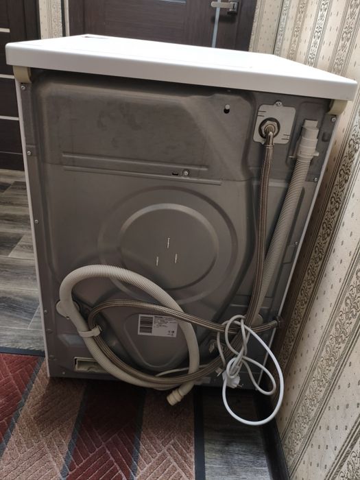 Продам стиральную машину Miele
