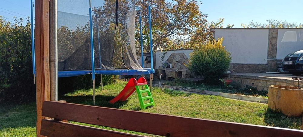 Дава се под наем Къща в Казанлък - 100 кв.м за 459 € - Снимка #11