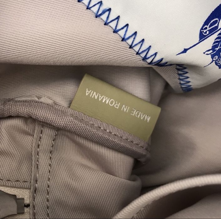 В продаже сумка от burberry