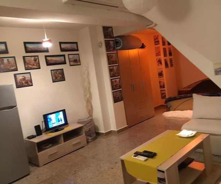 Продава се Двустаен апартамент в София, Банишора - 69 кв.м за 954 €/кв.м - Снимка #1