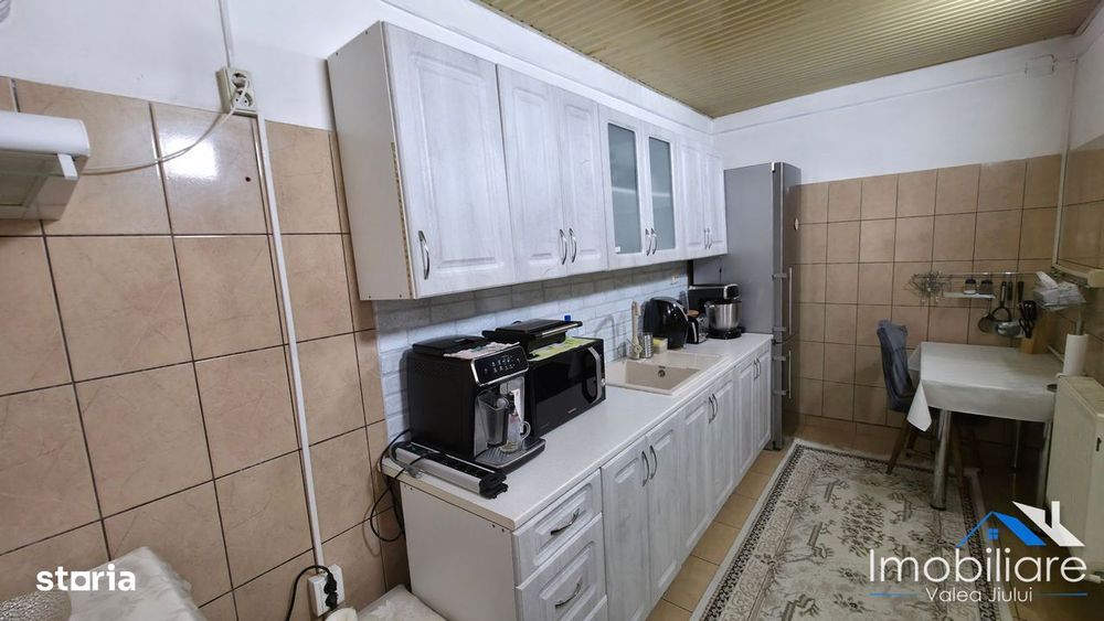 Casa 4 camere - Lupeni | Zona centrala | Aproape de statiunea Straja