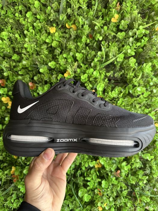 Nike Air Max Vomero Premium