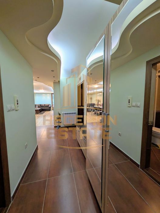 3-стаен в Варна-Базар Левски площ 100 цена 299000