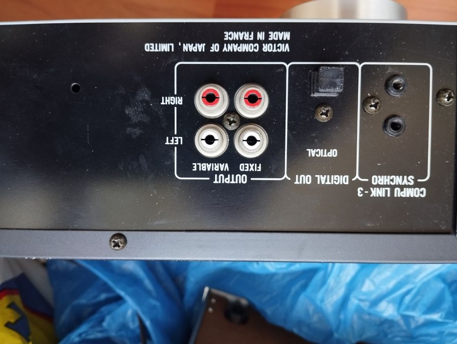 JVC   cd player tuner