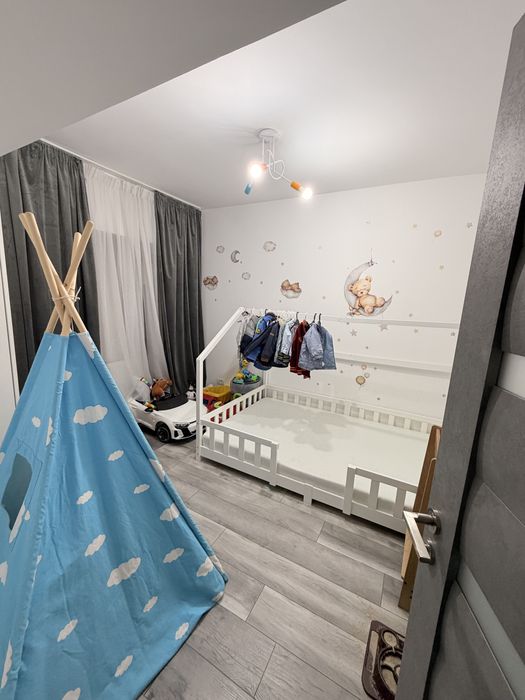 Apartament cu 4 camere