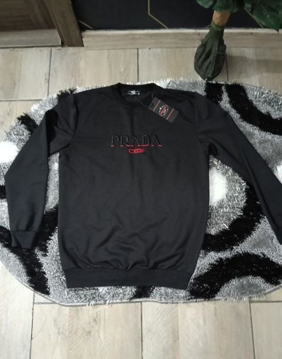 Vând bluza barbati