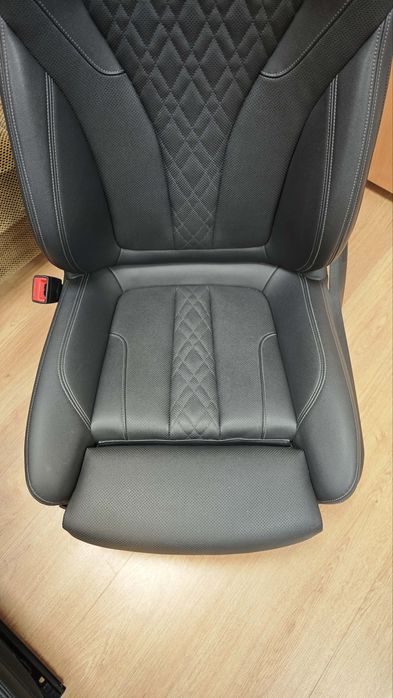 Кожен салон за BMW g31