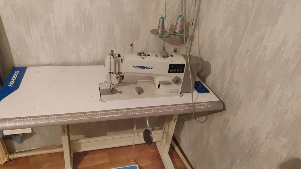 Іс тігетін машина сатылады