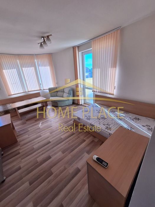 ПАНОРАМЕН / Просторен имот Под Наем в района на Левски