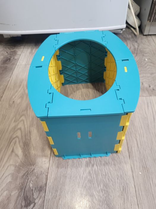 Детский дорожный горшок