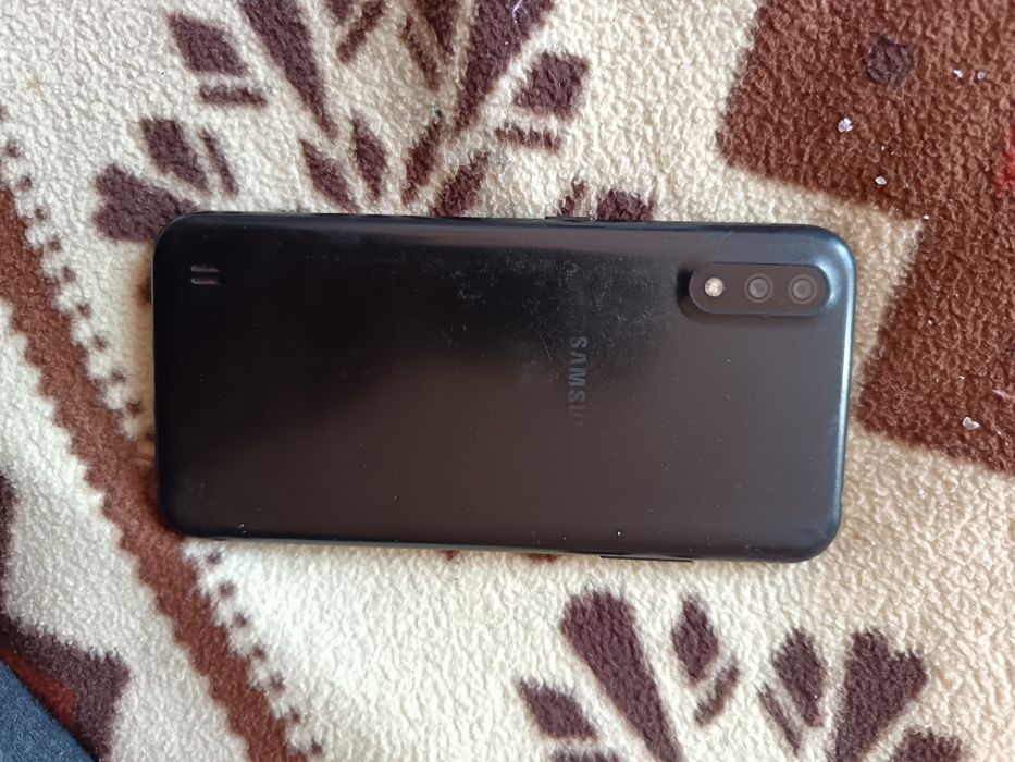 Samsung a01 смартфон
