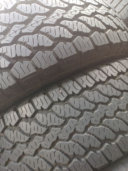 Гуми 225/70/16 Дженерал